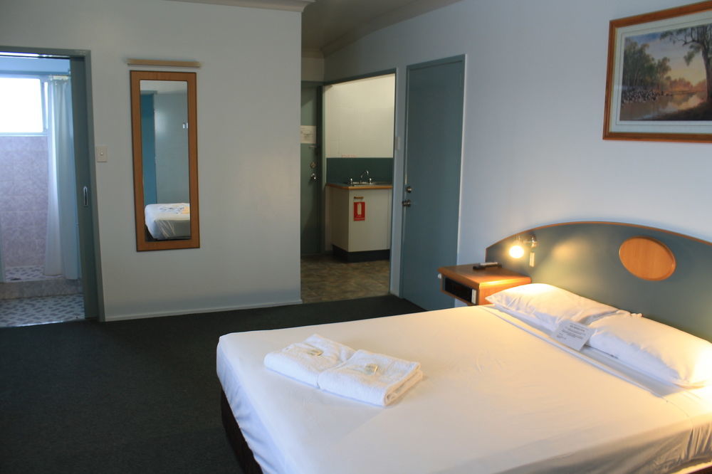 Oscar Motel Bundaberg Exterior foto